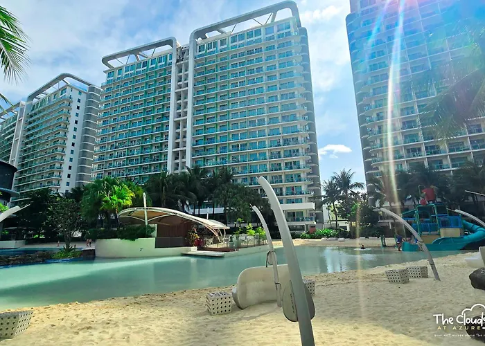 Aparthotel The Clouds At Azure - 2br At Azure Paranaque